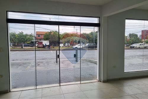 Local Comercial-Alquiler-PY Asunción Loma Pytá — foto 3