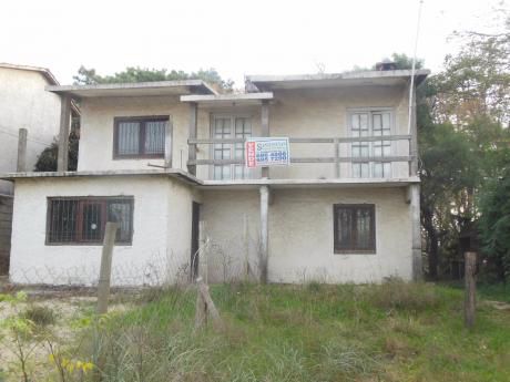 3 Casitas A 400 Mts. De Av. Giannattasio. Ideal Rentar!
