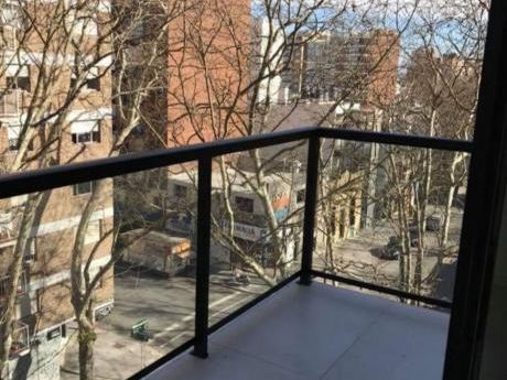 A Estrenar A Pasos De Rambla, 1 Apto Por Piso