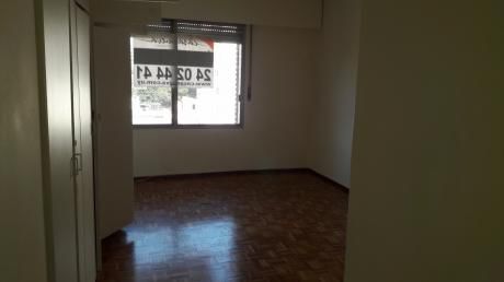 Apto 3 Dorm. 21 De Setiembre.3
