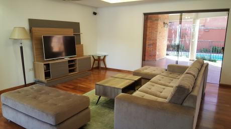 Alquilo Impecable Residencia Con Muebles En Villa Morra