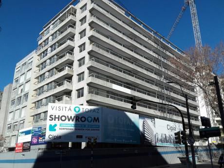 Edificio En El Corazón De Pocitos . Ideal Para Inversión Para Renta Asegurada