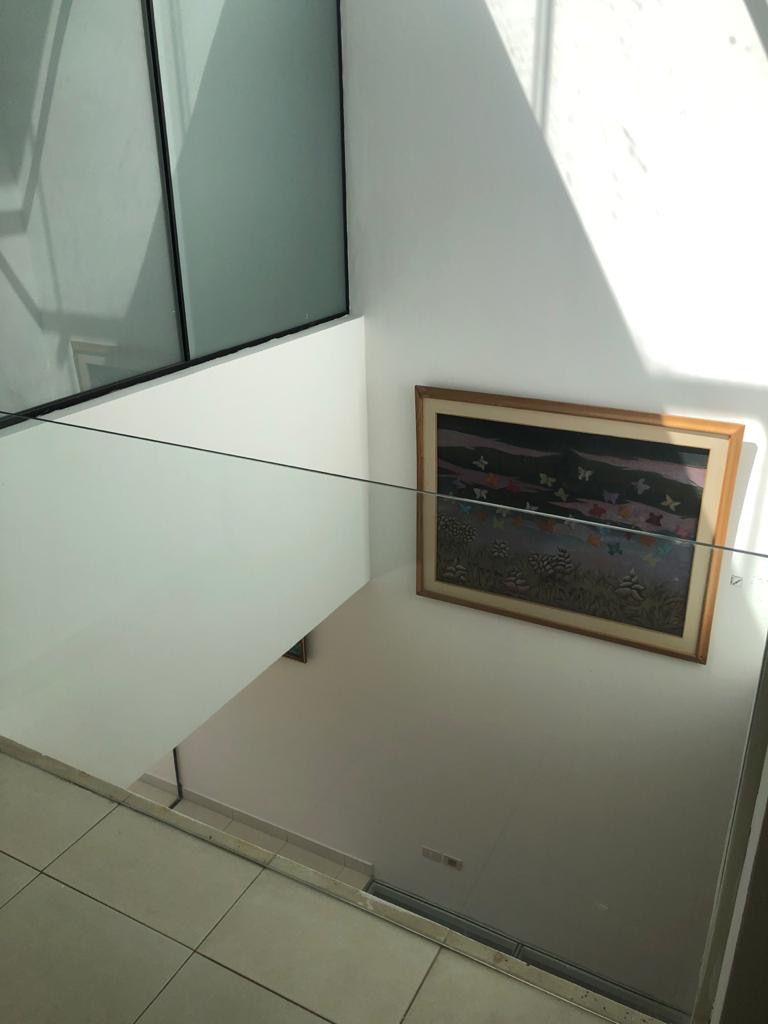 EN ALQUILER - Triplex de 3 Dormitorios, frente al Condominio Montealto, Luque. — foto 2