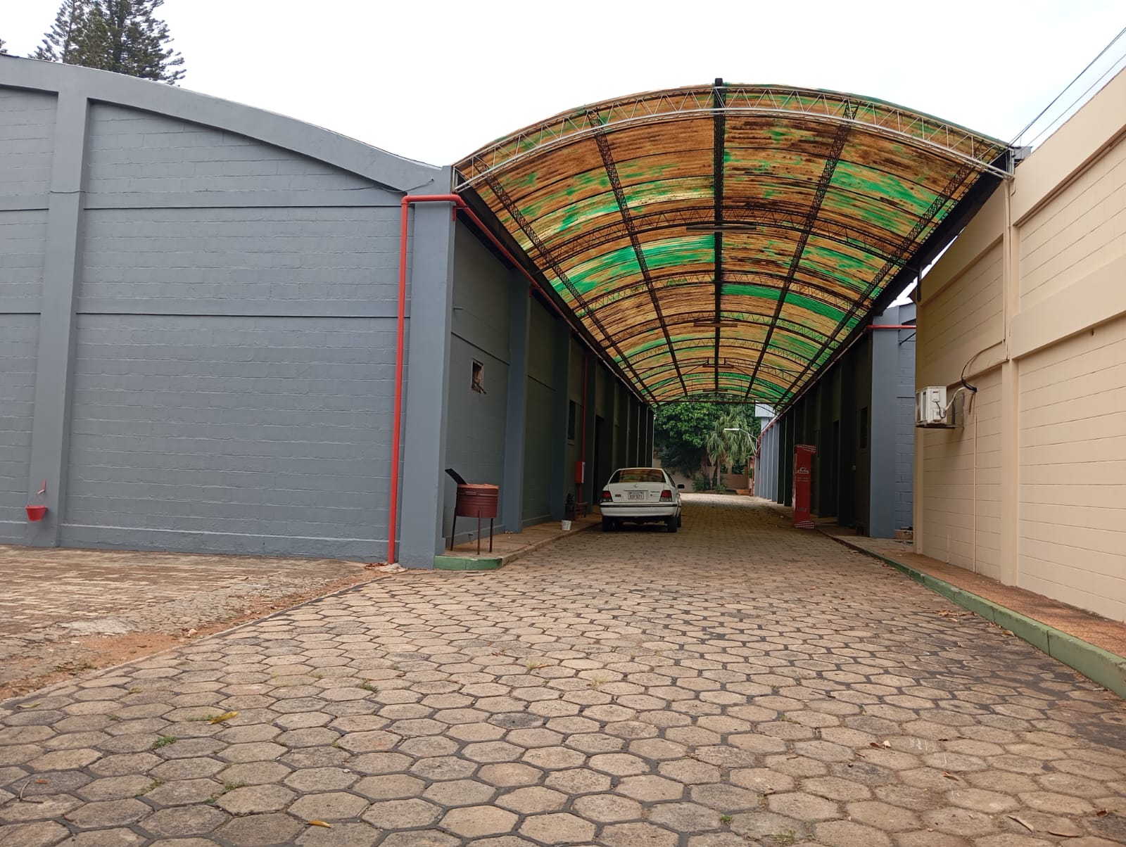 Alquilo Propiedad con Dos Grandes Depósitos y Oficinas – Fdo. Zona Norte — foto 3