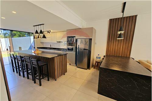 Casa a estrenar - Venta - Paraguay Cordillera San Bernardino — foto 3