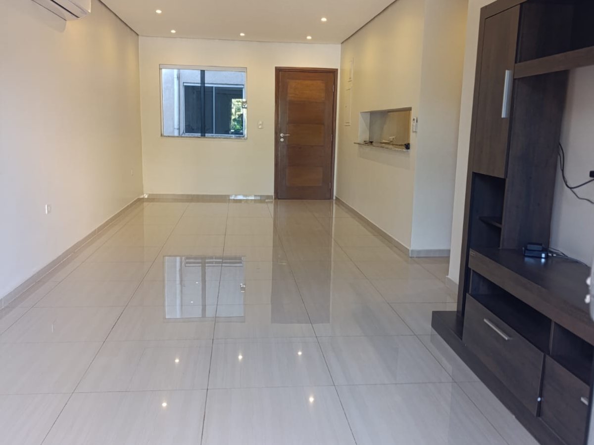 Departamento De 2 Dormitorios En Los Laureles, Edificio La Alameda — foto 2