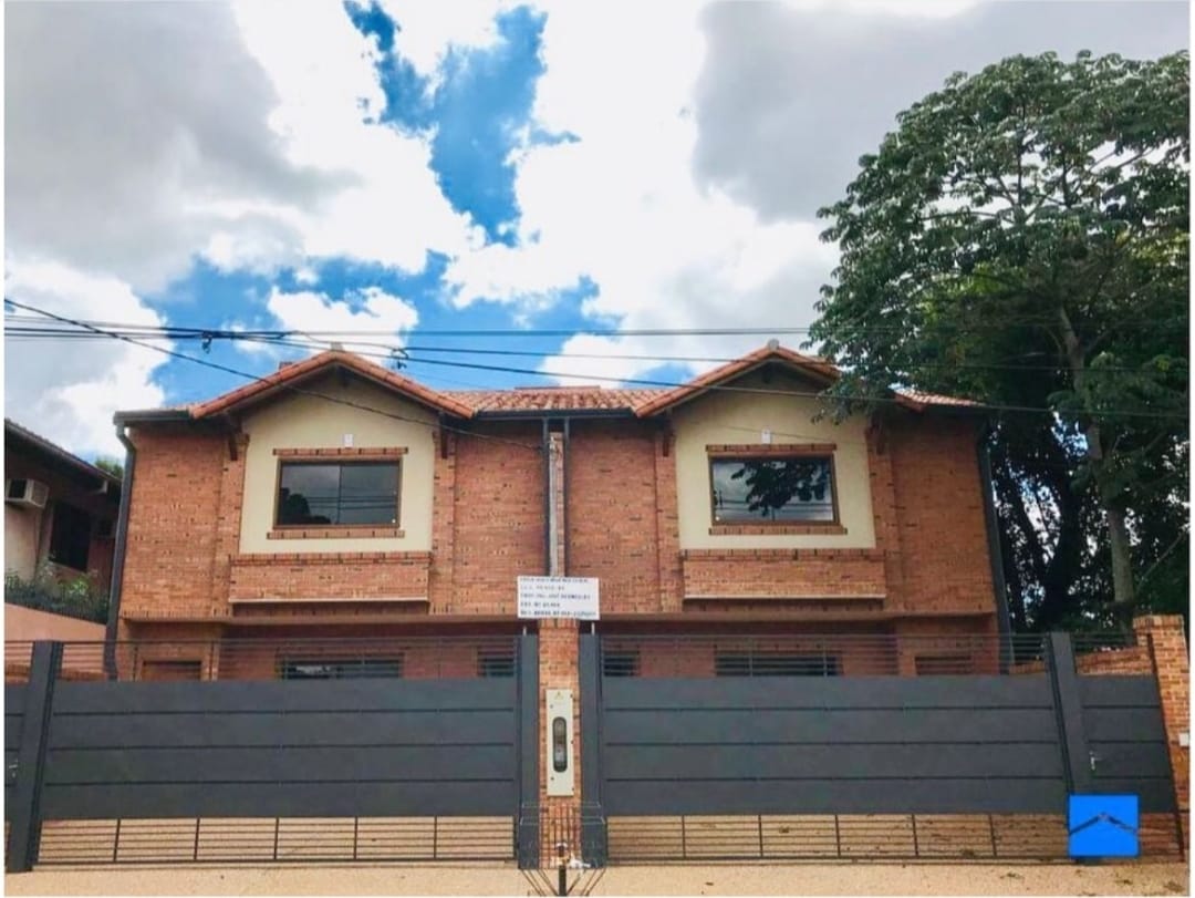 Casa en alquiler en Villa Aurelia