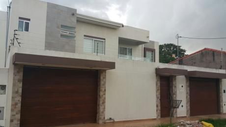 Hermosa Casa En Venta Zona Sur