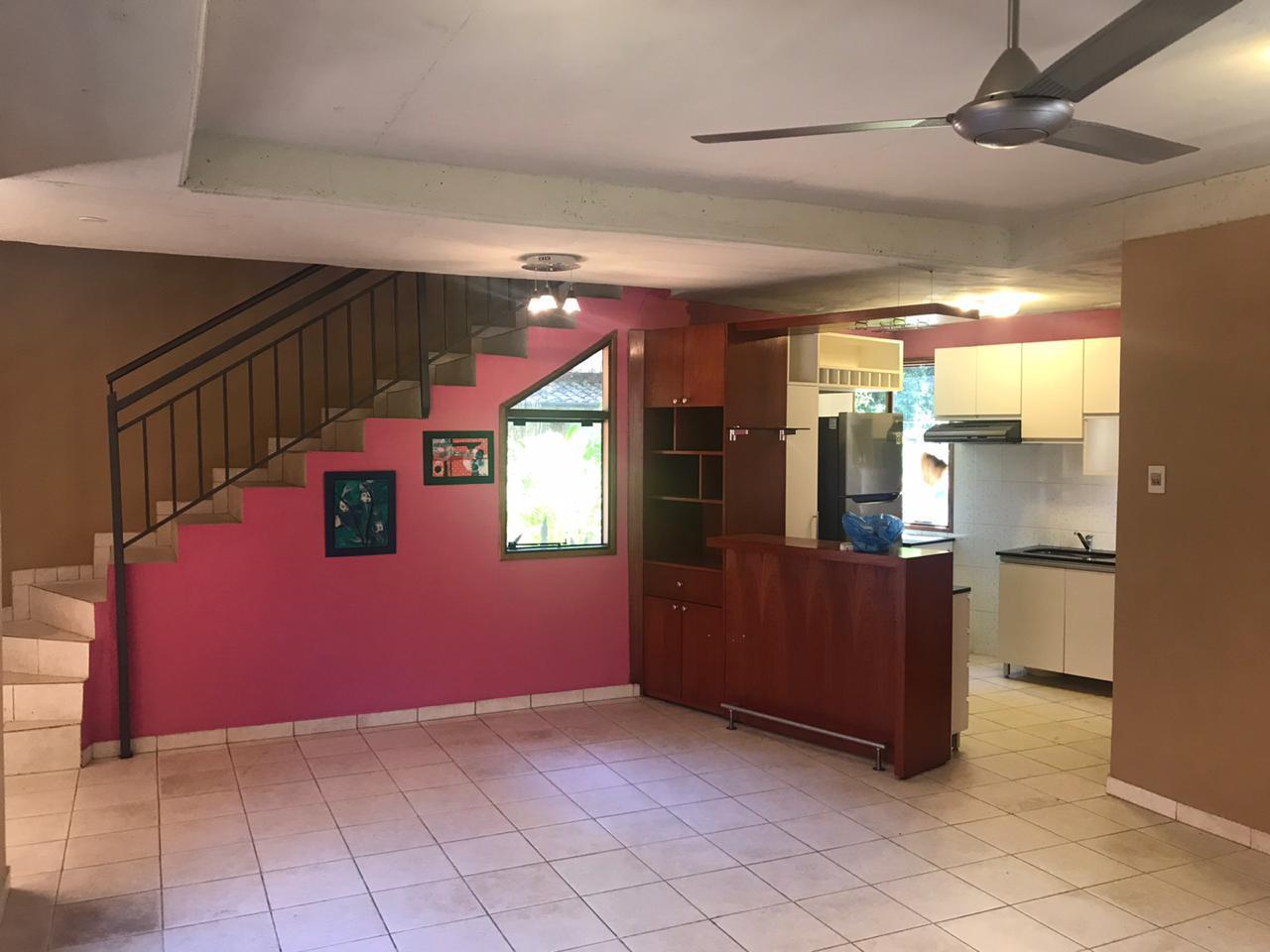 ALQUILO DUPLEX DE 2 HABITACIONES CON PISCINA ZONA AV. PERÓN — foto 2
