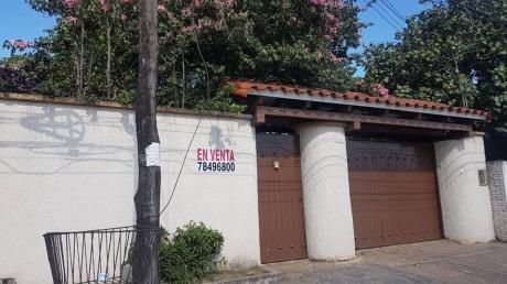 Casa En Venta Sobre Avenida