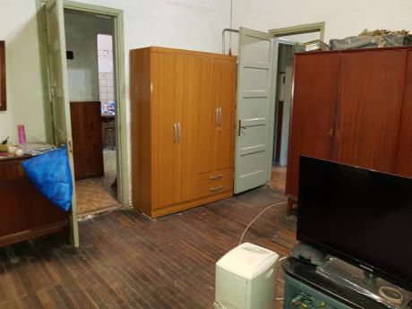 A Pasos De Bulevar Artigas Y Garibaldi