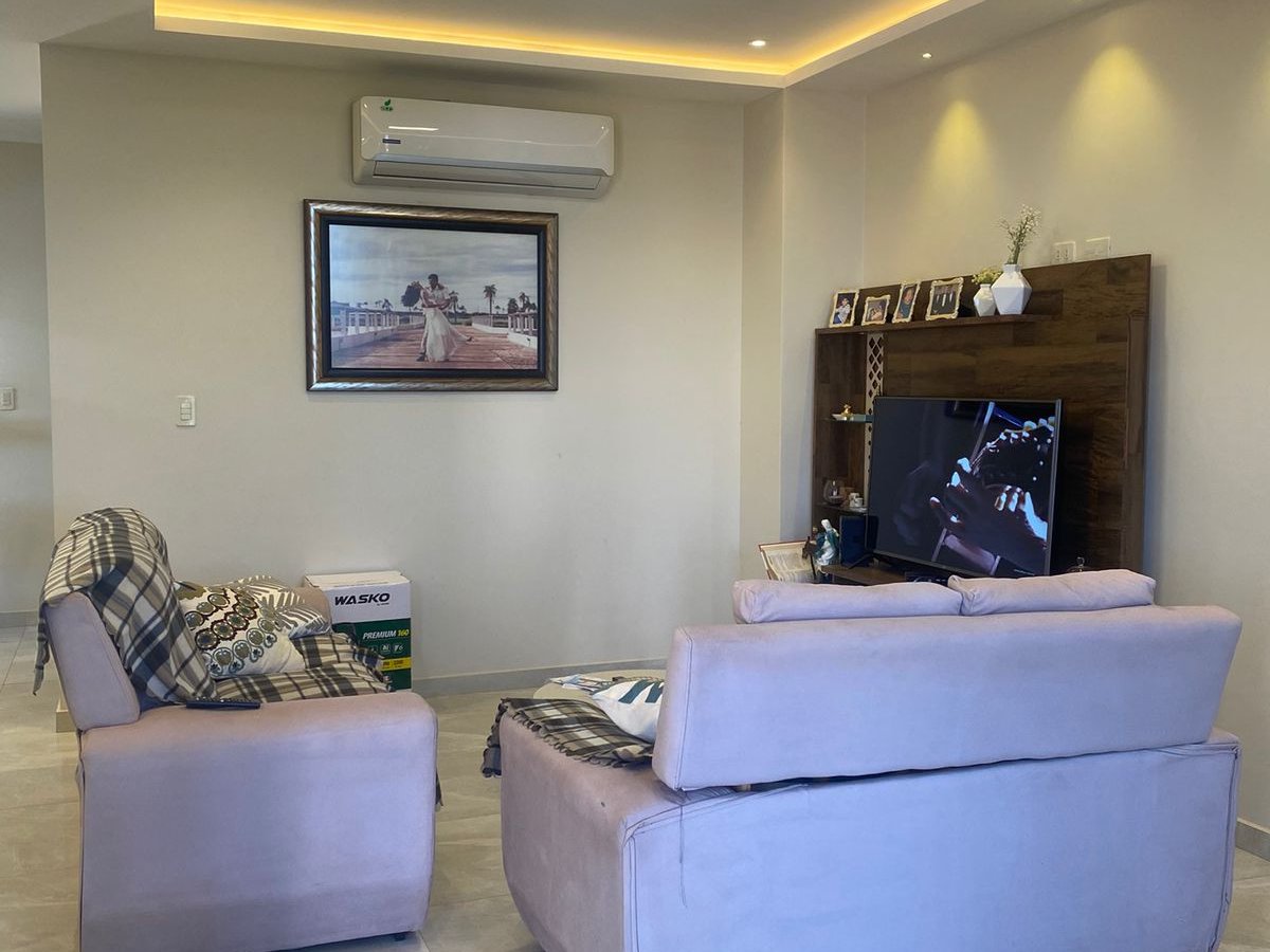 VENDO CASA EN BARRIO CERRADO RIBERA ACARAY CIUDAD DEL ESTE — foto 3