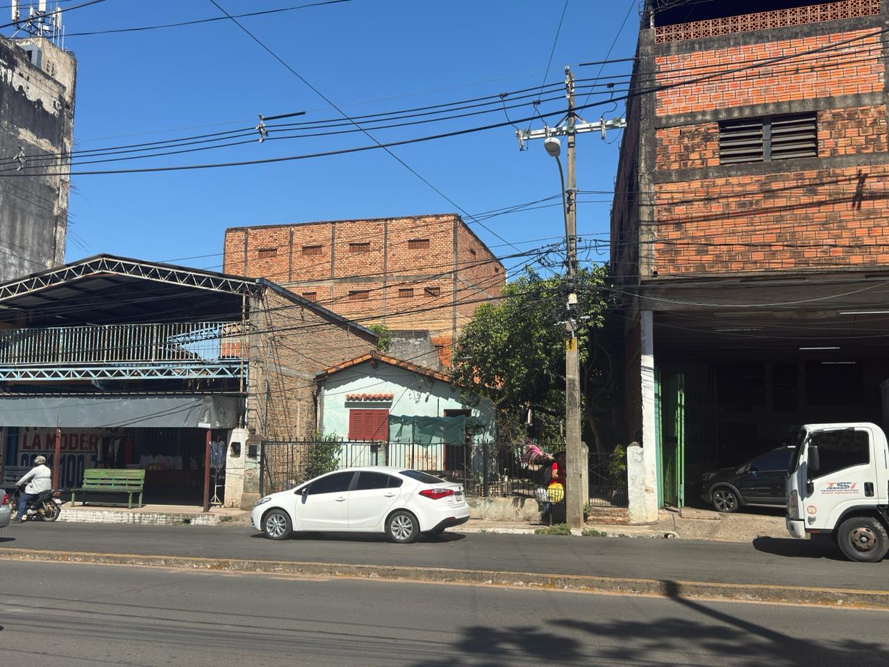 Se vende Terreno Comercial y de Desarrollo Mixto — foto 2