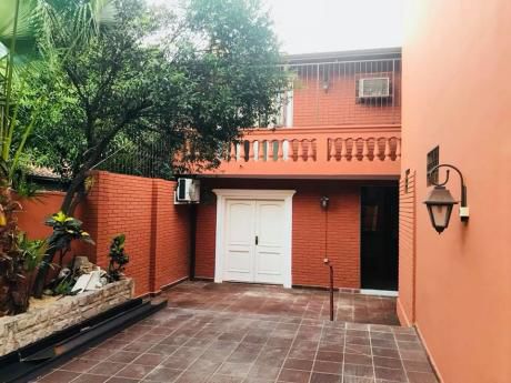 Alquilo Casa Zona Colegio Campoalto