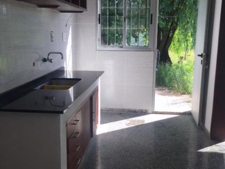 Chalet De Tejas Reciclado En Padrón único A Pasos De Instrucciones.