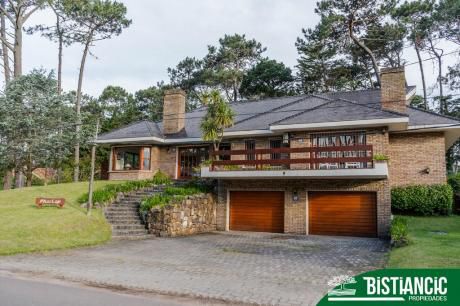 Chalet En Zona Lugano