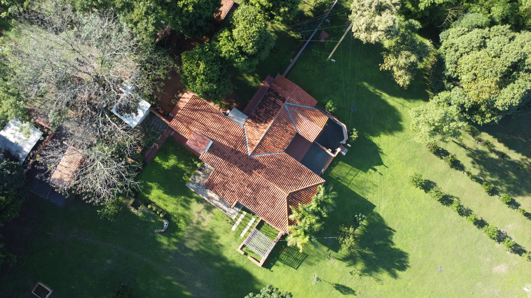 VENDO HERMOSA CASA QUINTA ,ATYRA COMPAÑIA CABAÑA — foto 3