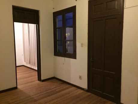 Lindo Apto 2 Dorm, Estufa A Leña En Pocitos