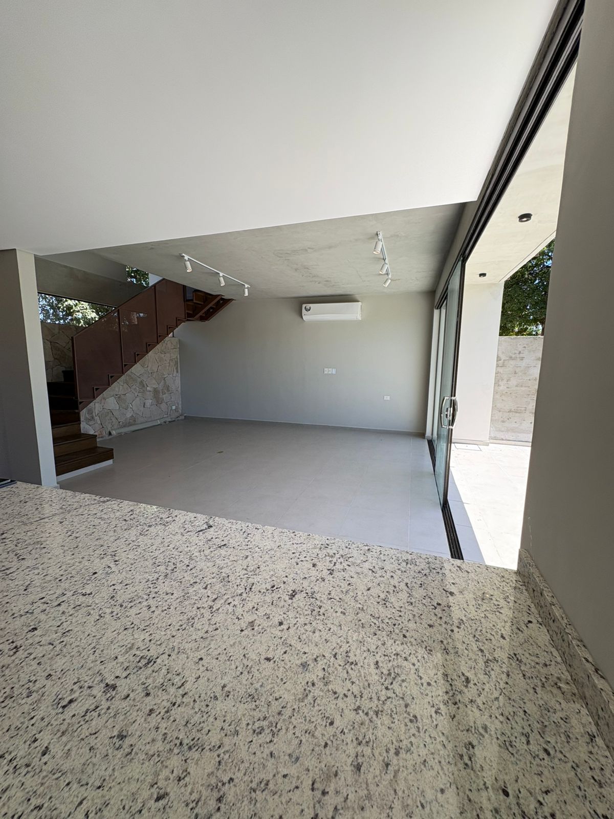 ALQUILER DE DUPLEX A ESTRENAR ZONA CONMEBOL — foto 3