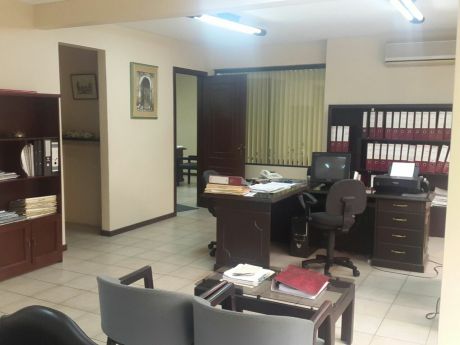 Oficina Vendo En Edificio Empresarial