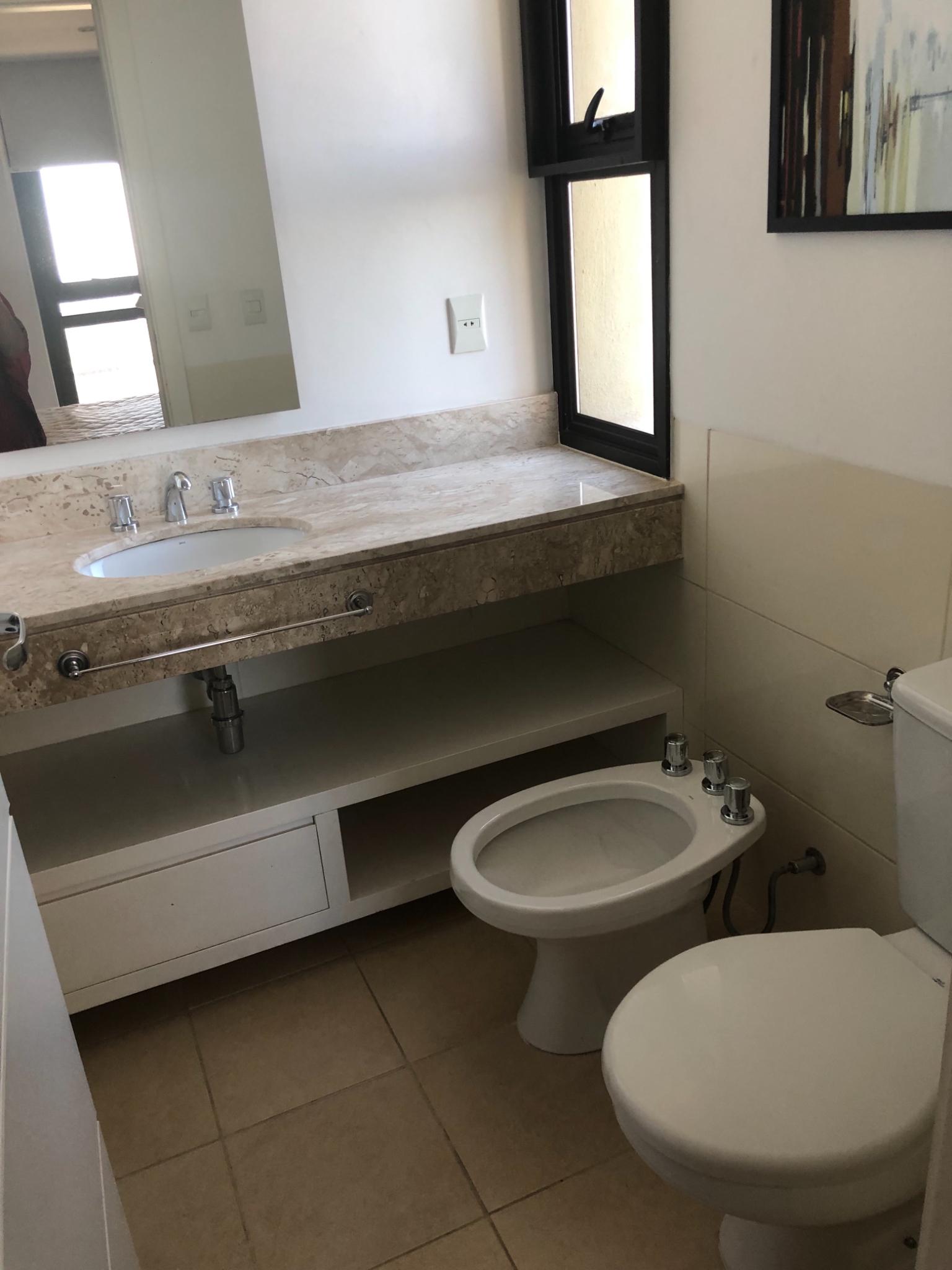 Alquiló Dpto Amoblado 3 habitaciones Zona Trinidad — foto 2