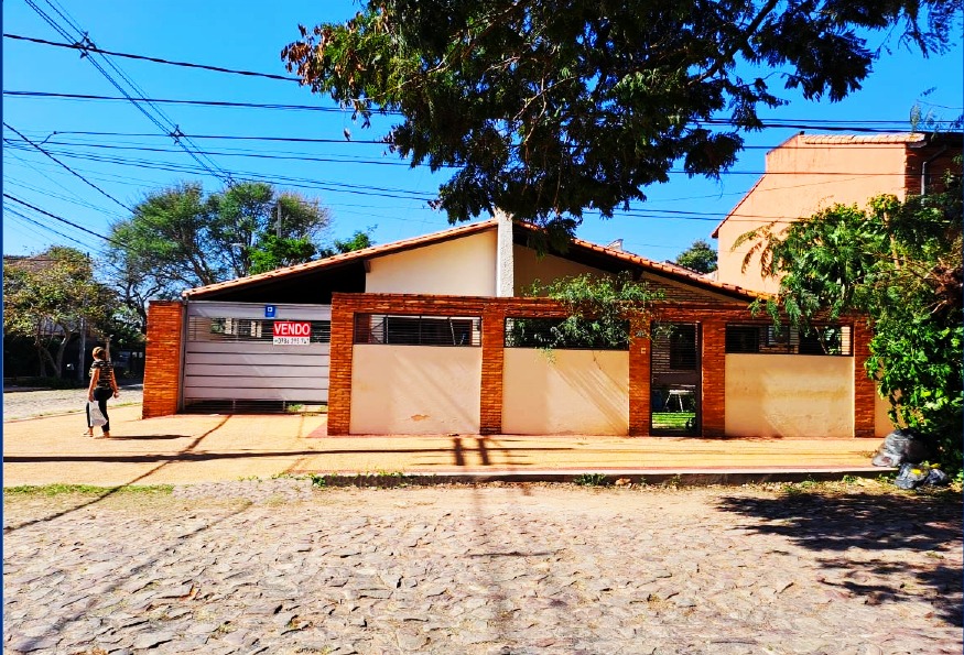 VENDO CASA 377M2  EN BARRIO SAN CRISTOBAL  6 HAB. — foto 3