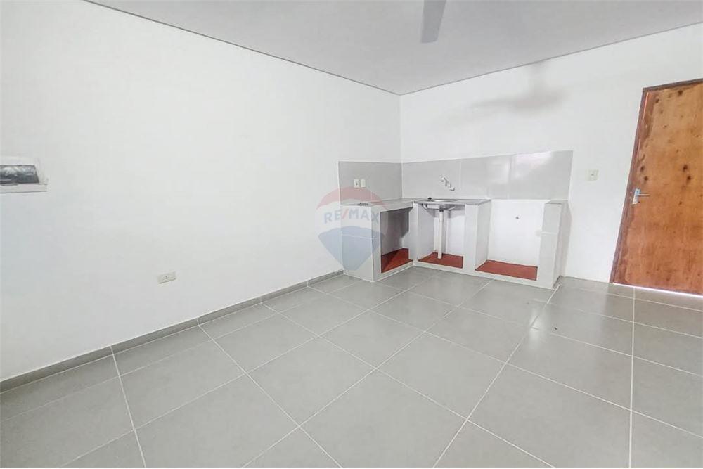 Chalet - Venta - Mariano Roque Alonso, invierte en un hogar cómodo! — foto 2