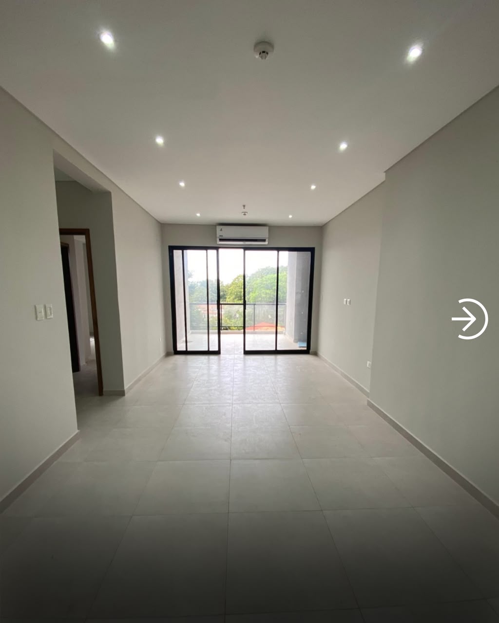 Departamento de 2 dormitorios EN ALQUILER en Fernando de La Mora Zona Norte — foto 2