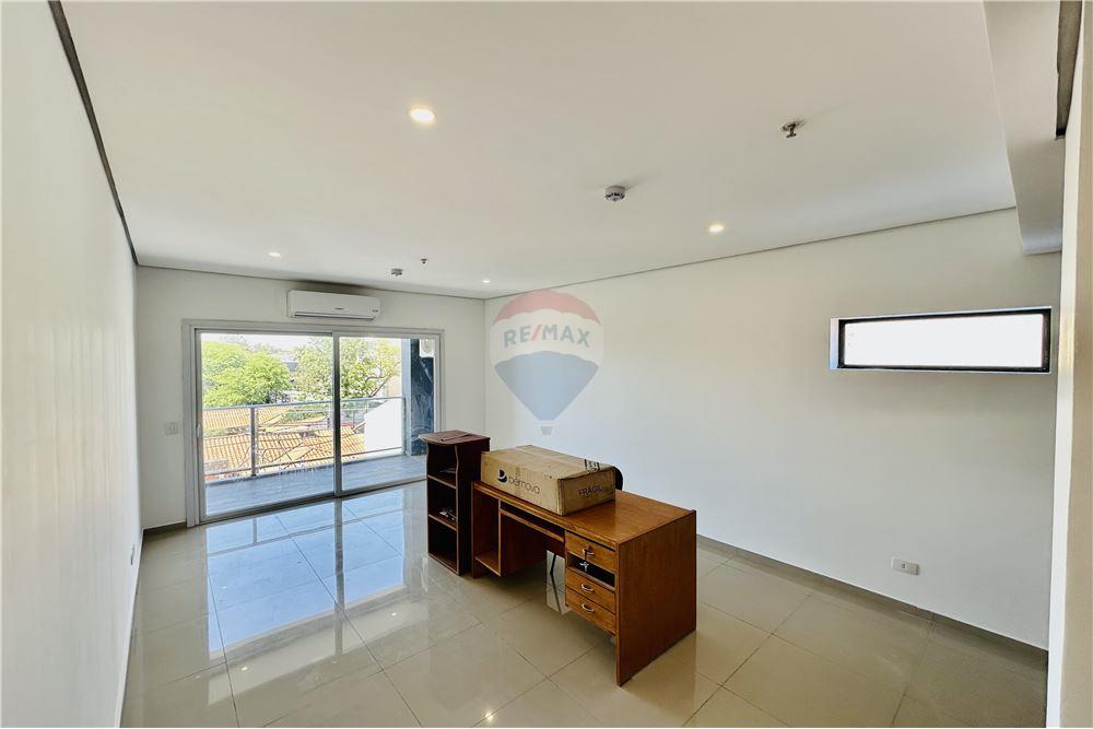 Departamento en alquiler en Herrera, Asunción — foto 3