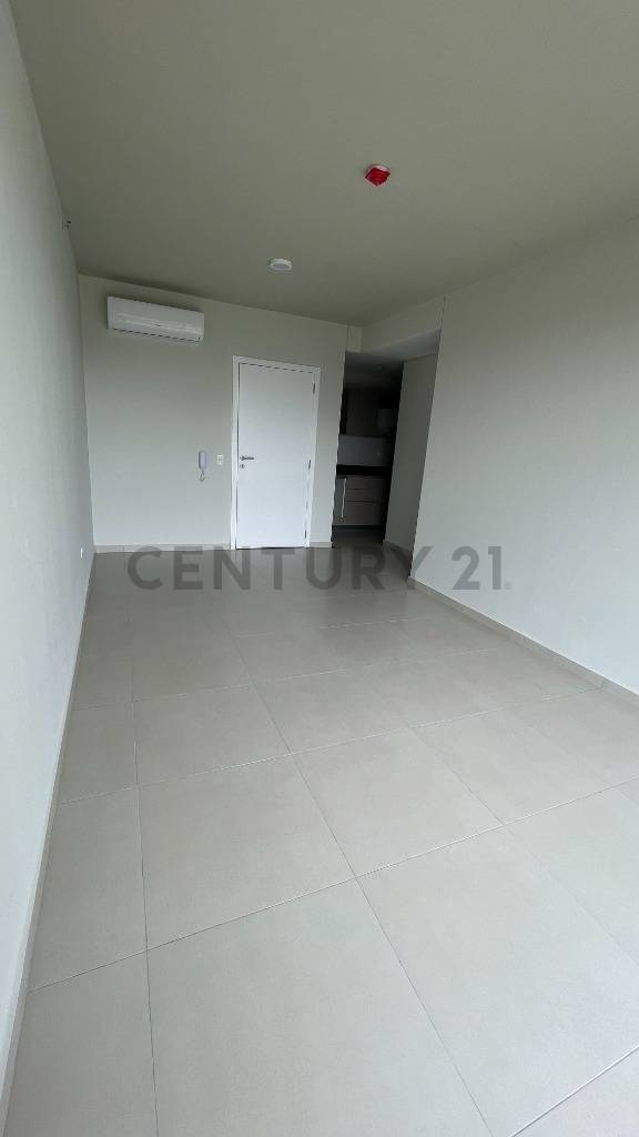 EN ALQUILER DPTO. HOMEYCUA SATI — foto 2