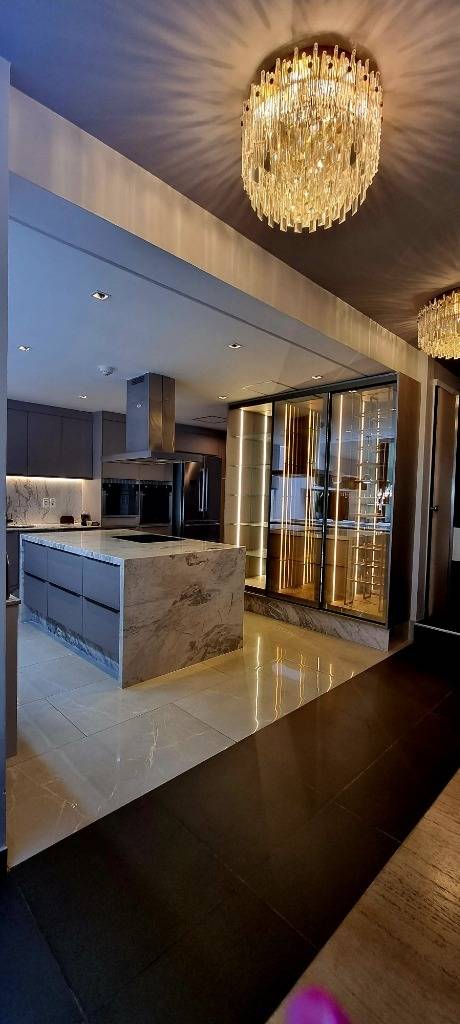 ALQUILO HERMOSA CASA MODERNA Y DE LUJO EN YCUA SATY — foto 3