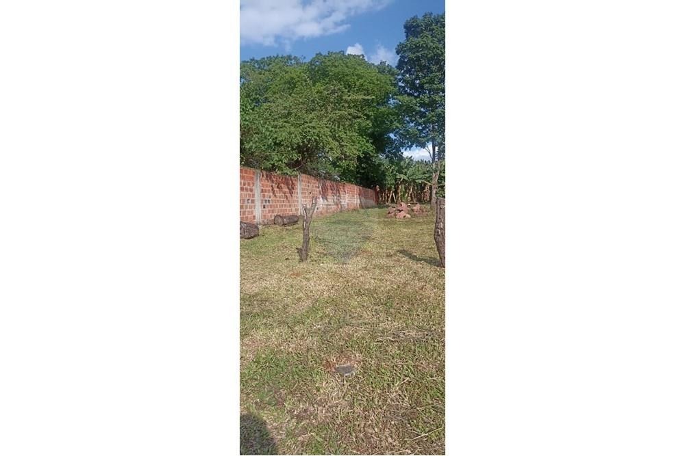 VENDO AMPLIO TERRENO EN CAPIATÁ!!!!!!! — foto 3