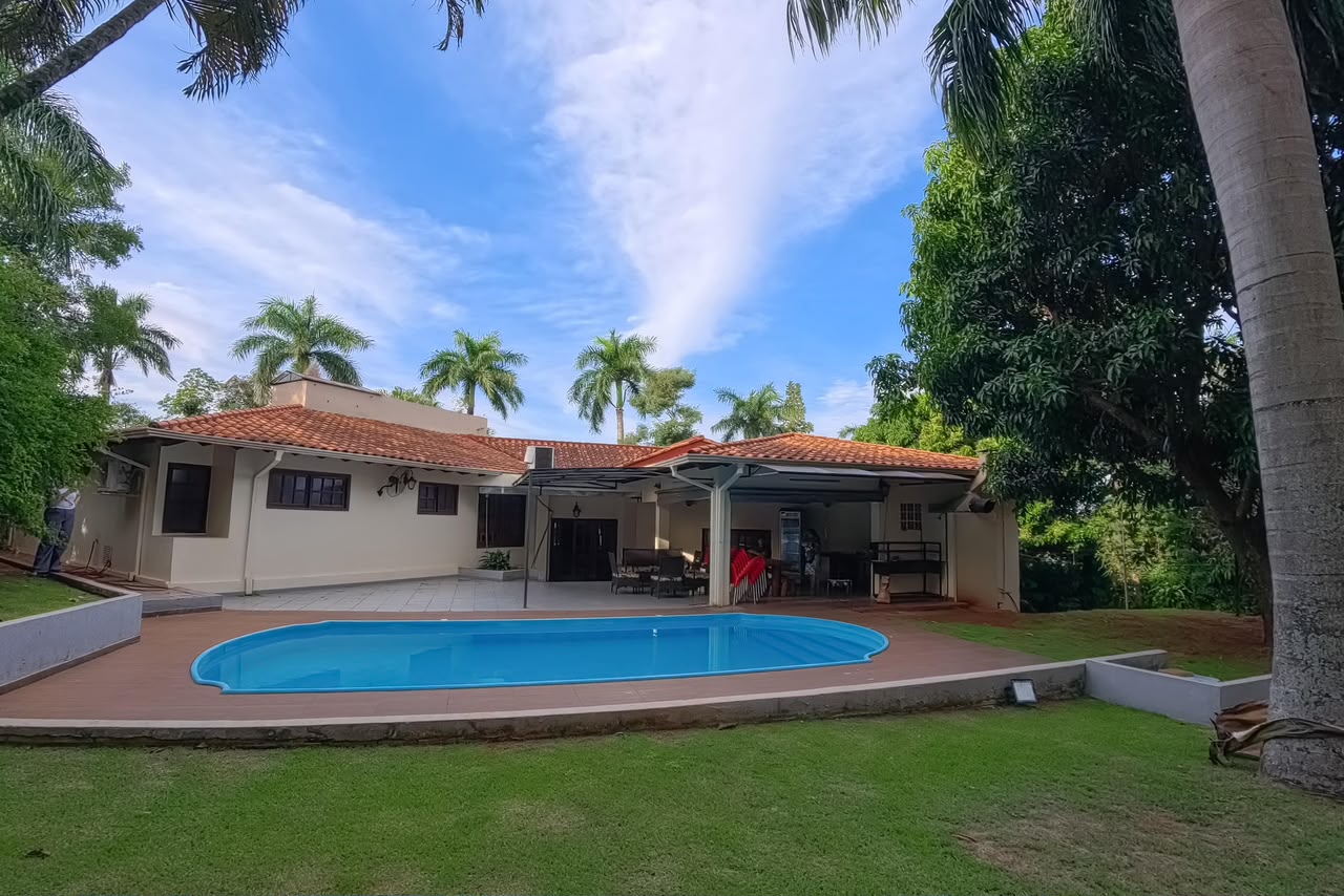 RESIDENCIA EN VENTA EN PARANA COUNTRY CLUB — foto 3