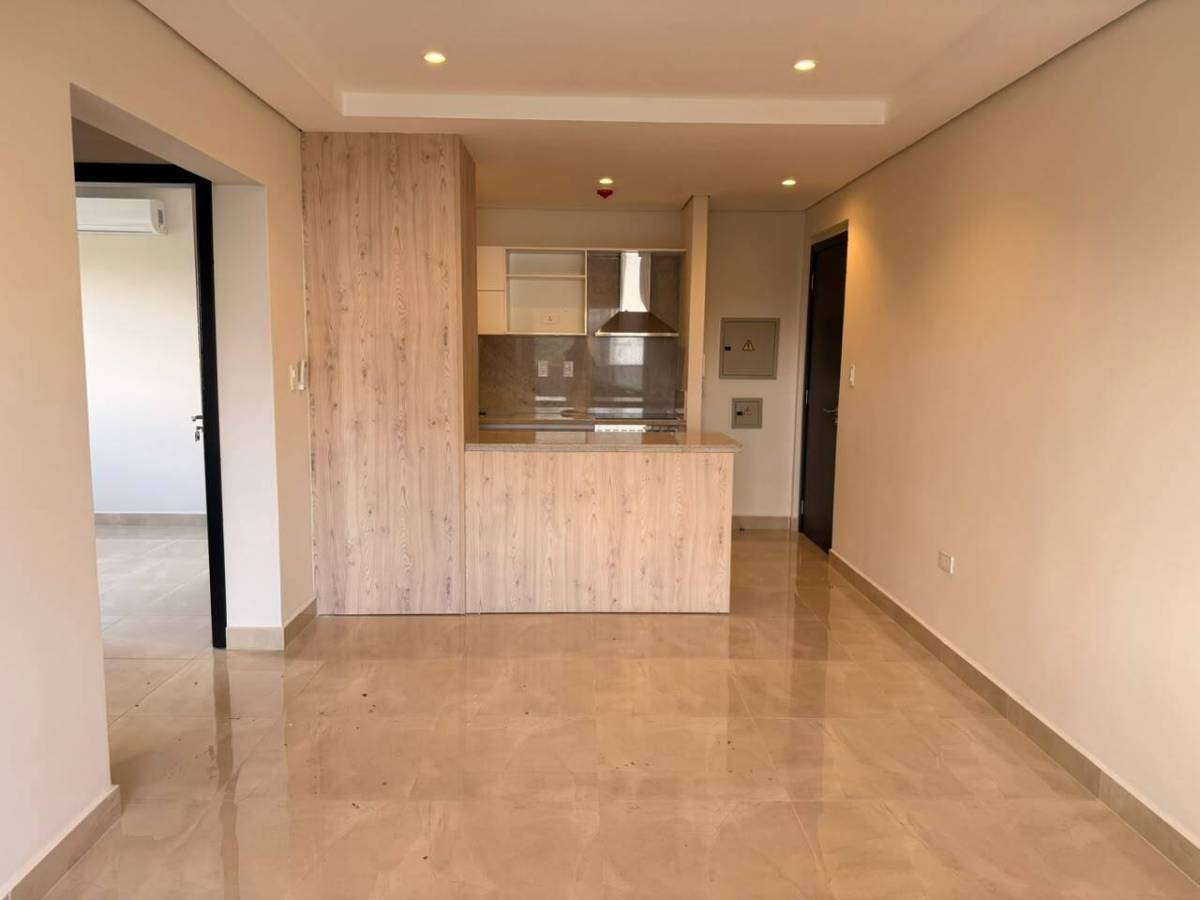 ALQUILO - DEPARTAMENTO DE 2 HABITACIONES  ZONA CONMEBOL — foto 2