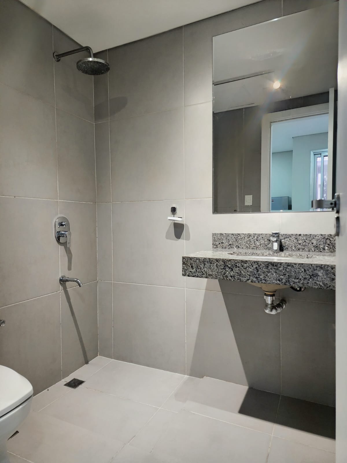 Departamento en alquiler en Los Laureles, Asunción — foto 2