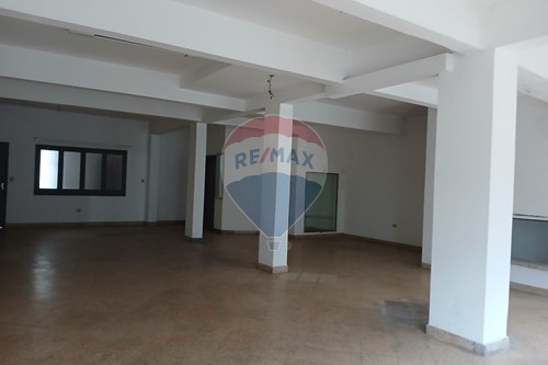 ALQUILO LOCAL COMERCIAL EN VILLA MORRA — foto 2