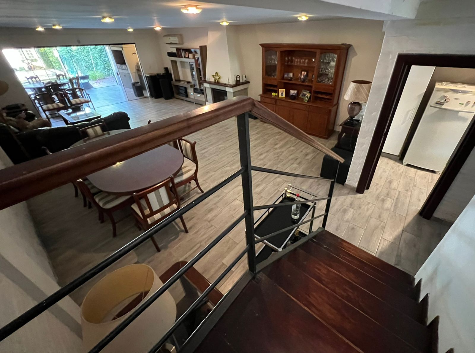 AMPLIO Y HERMOSO DUPLEX EN ZONA PRIMER PRESIDENTE — foto 3