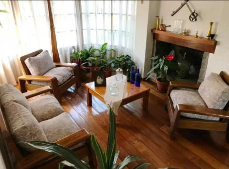 Excelente Casa En Barra De Carrasco , 3 Dormitorios ! Preciosa !!