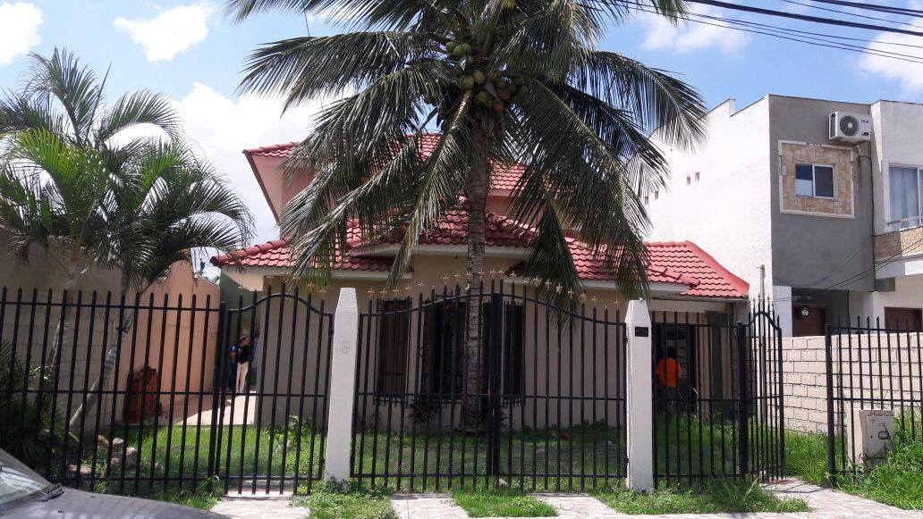 Casa En Venta  De Ocasión  Remanso 