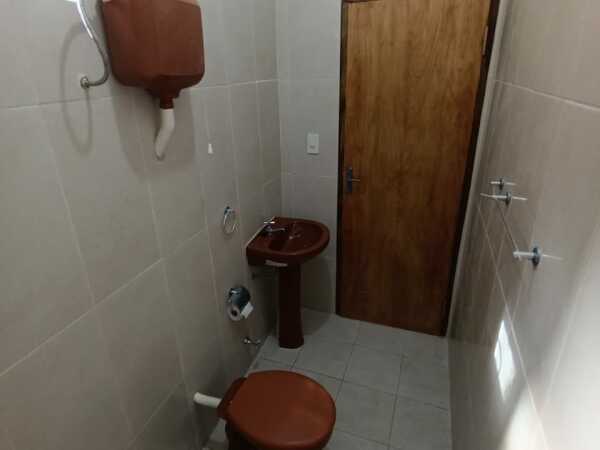 ALQUILO SALON COMERCIAL EN LAURELTY EN LUQUE. — foto 3