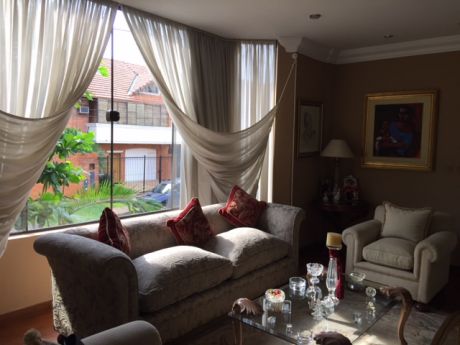 Vendo / Alquilo Residencia En Manora