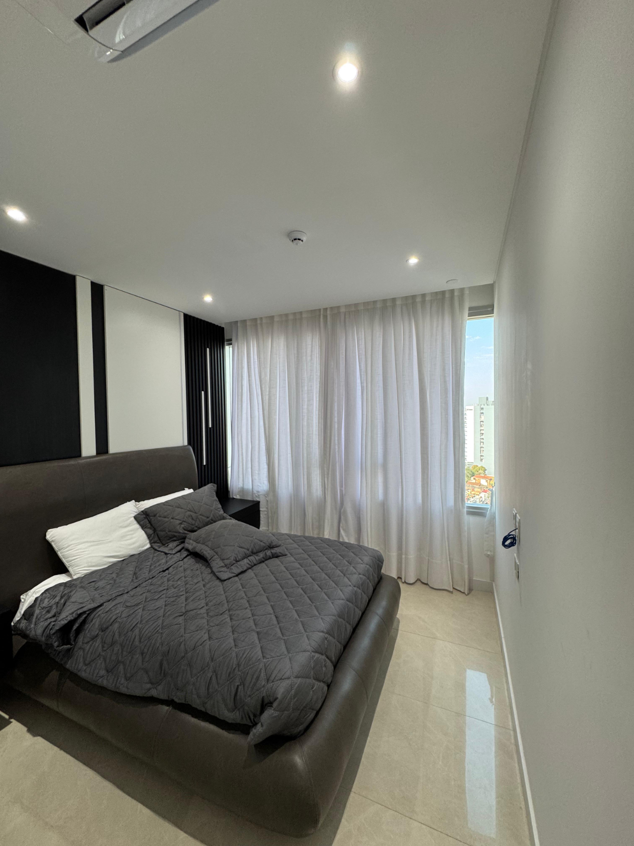 Eminent Torre 2 - Departamento amoblado — foto 3