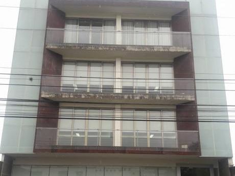 Edificio En Venta En Equipetrol Norte