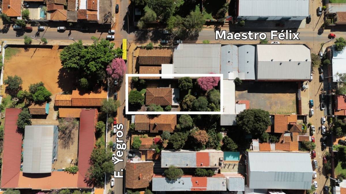 VENDO GRAN TERRENO EN ZONA CENTRICA DE LUQUE — foto 2