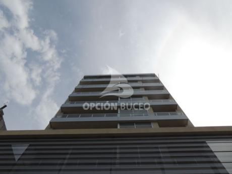 Apartamento En Alquiler En Cordón Norte, Montevideo. 2 Dormitorios