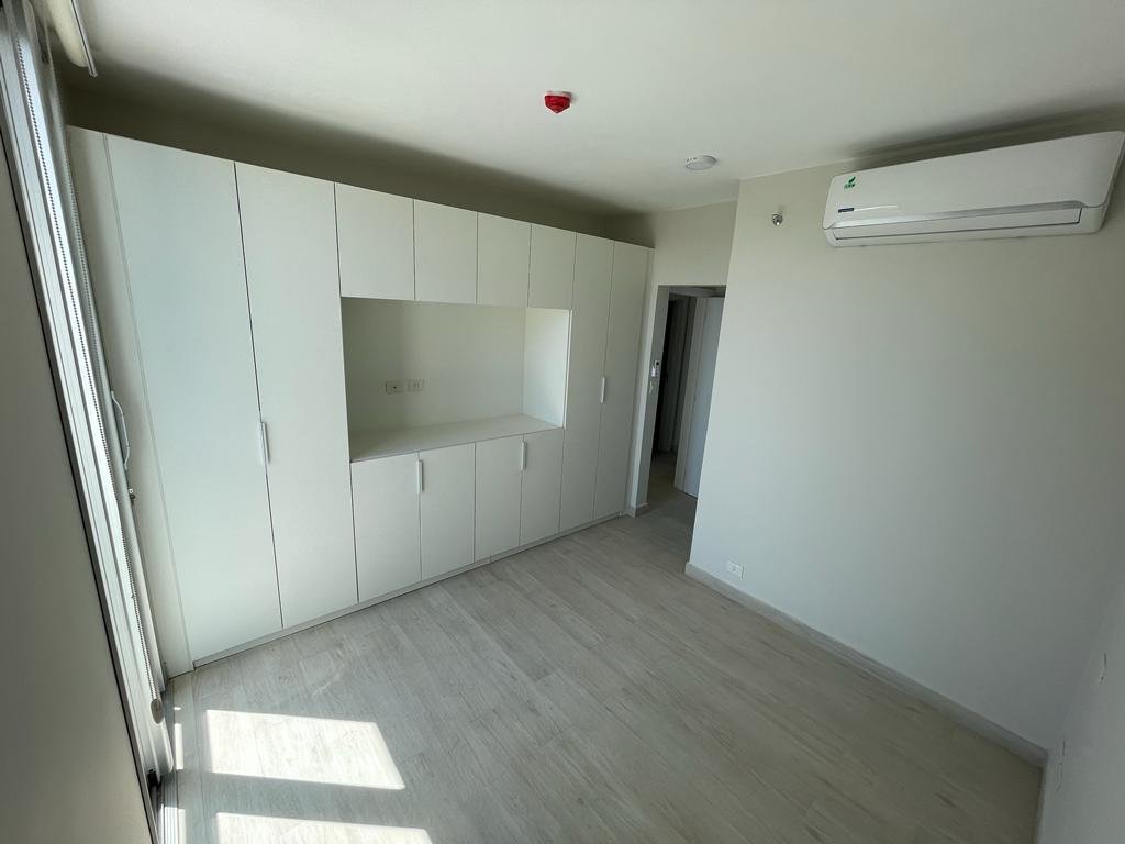 Departamento en alquiler y venta en el Edificio Infinity . — foto 3