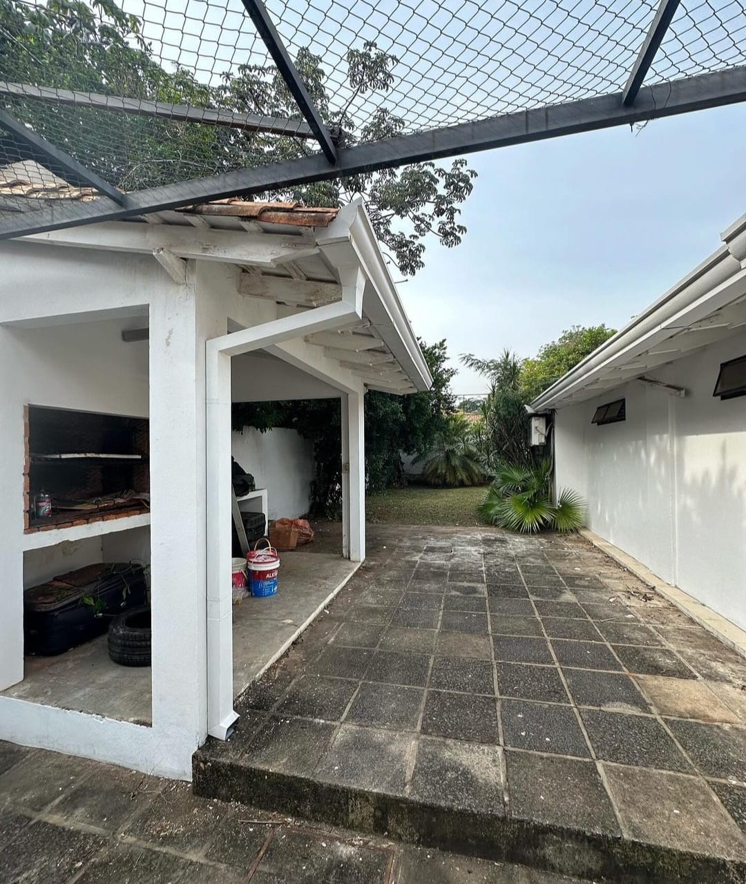Vendo Amplia y Cómoda Propiedad en Asunción, Zona Santísima Trinidad — foto 3