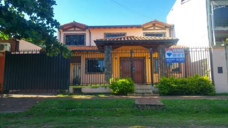 Hermosa Casa En Lambaré, Zona Paseo Cerro Alto.