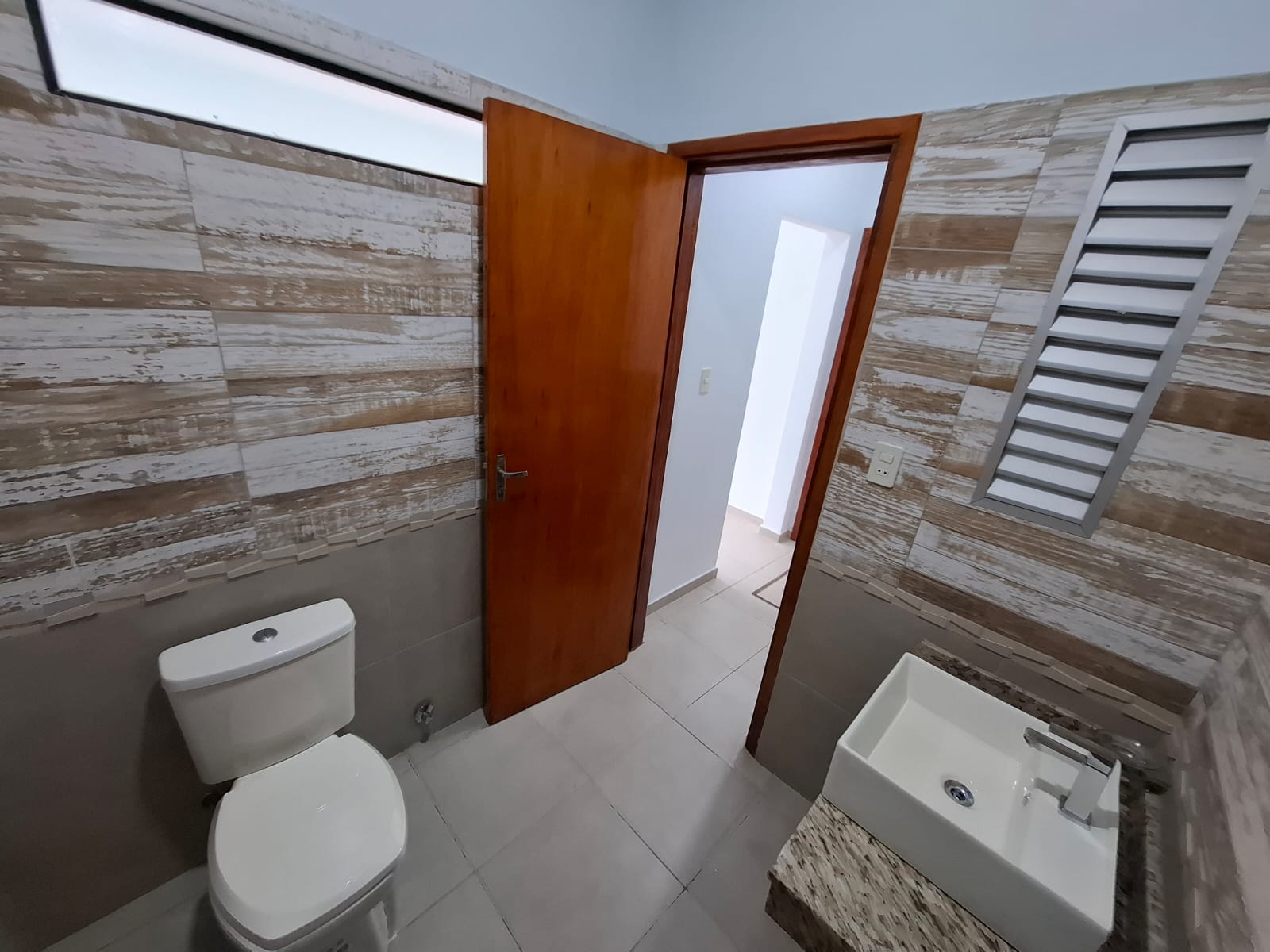ALQUIER DE DUPLEX A ESTRENAR ZONA SHOPPING SAN LORENZO — foto 3