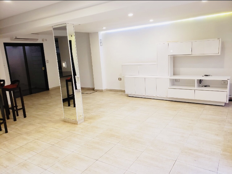 En alquíler Duplex sin muebles Zona Primer Presidente — foto 3